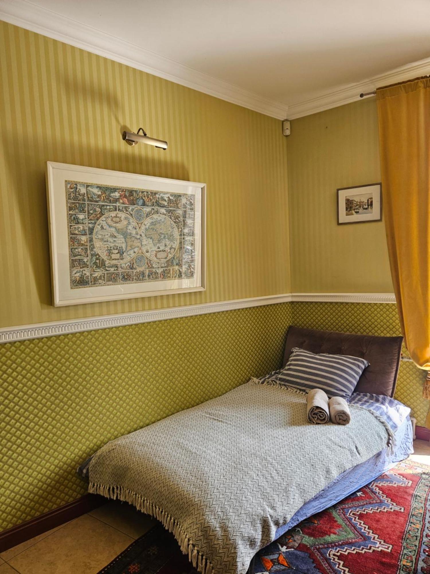 Barrister'S Apartments With Fireplace Siauliai  Ngoại thất bức ảnh